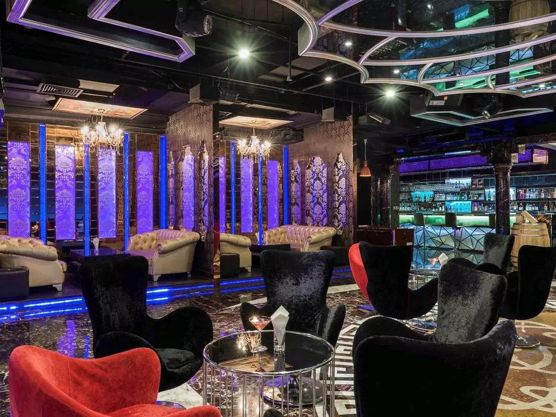 PULLMAN_SHABAVIZPARVAZ (16).jpg